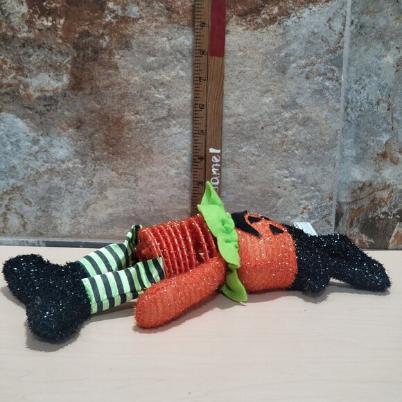 Jack-O-Lantern Door Hanger Halloween Decor - Picture 9 of 10